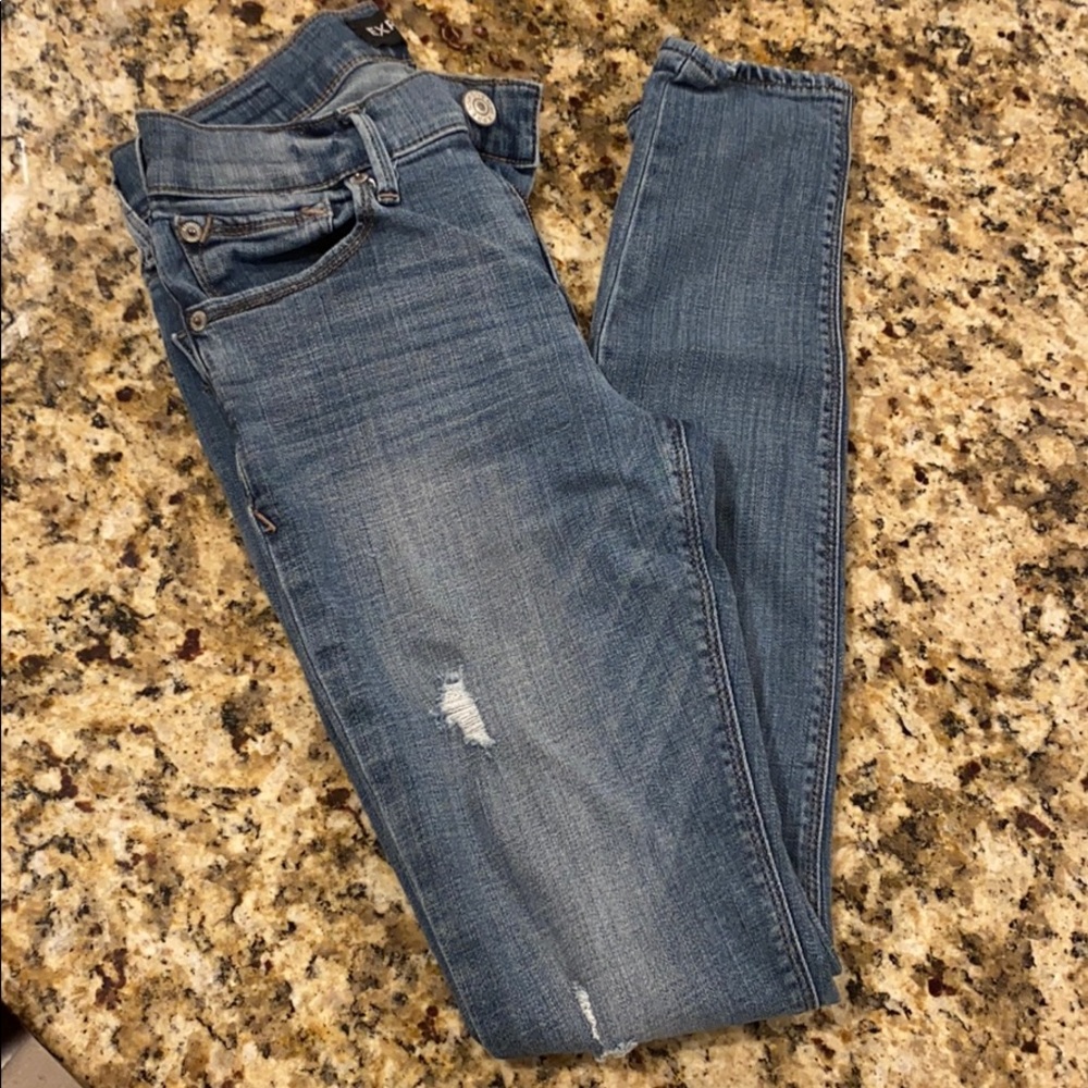 Women’s express jeans